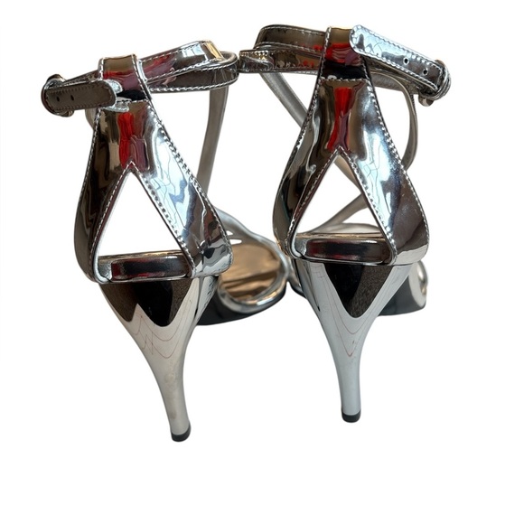 Alexander McQueen Metallic Silver Mirror Sandal Heels Ankle Straps Size 36 New - Picture 7 of 14